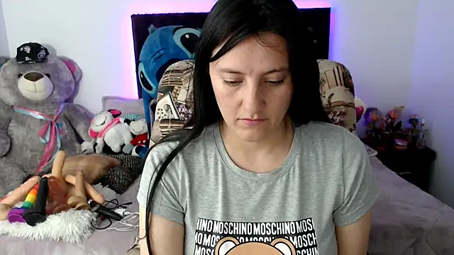 Lorenahot 06 online show from 20, 12, 2025