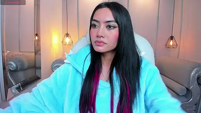 AzuraKindong online show from 17, 10, 2025