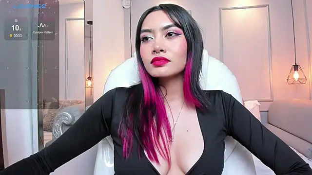 AzuraKindong online show from 18, 2, 2025