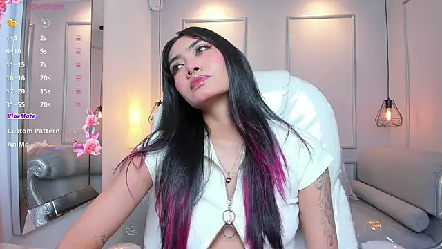 AzuraKindong online show from 24, 10, 2025