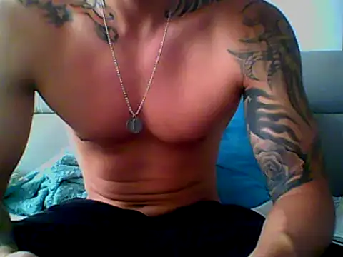 Skater29xx2 online show from 26, 2, 2025