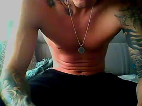 Skater29xx2 online show from 4, 3, 2025