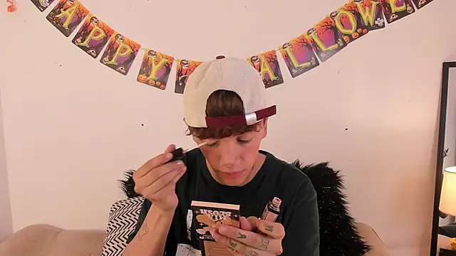 Tomy Rox online show from 27, 10, 2025