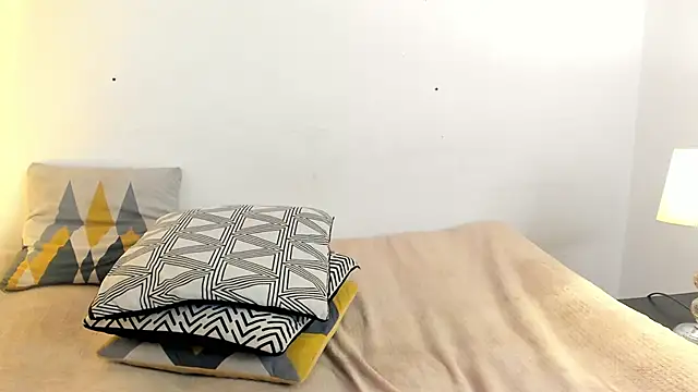 Tomy Rox online show from 8, 10, 2025