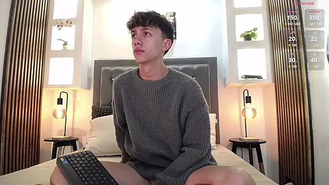 Tomy Rox online show from 7, 4, 2026