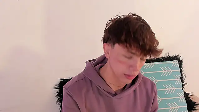 Tomy Rox online show from 6, 11, 2025