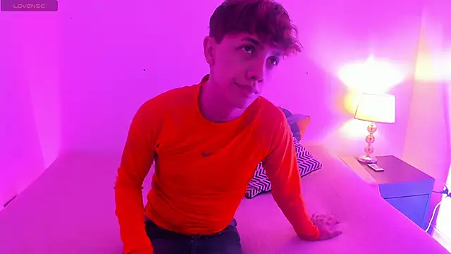 Tomy Rox online show from 7, 10, 2025