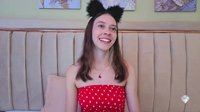 sophiia grey 1 online show from 31, 10, 2025