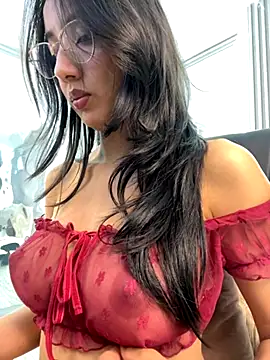 AnyaFloyd69 online show from 24, 11, 2025