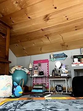 Snapshot of DanaeJustine chatting on 15, 10, 2025 DanaeJustine online show from 15, 10, 2025