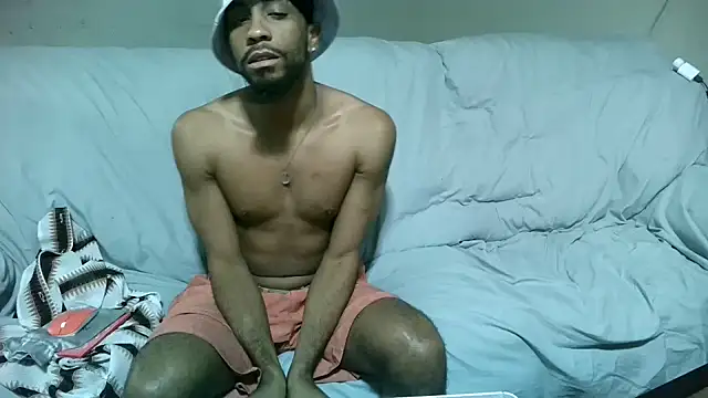 Snapshot of ExoticVibes69 chatting on 17, 11, 2025 ExoticVibes69 online show from 17, 11, 2025