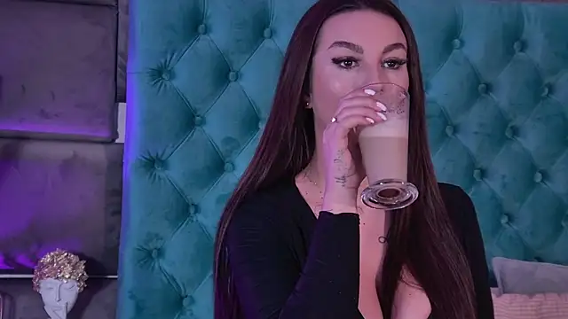 SecretSienna online show from 16, 1, 2026