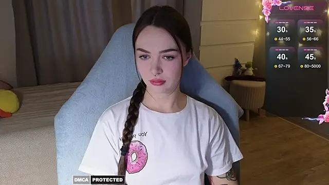 kate leoo online show from 22, 11, 2025