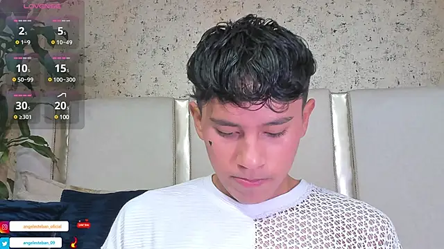 Angel esteban fx online show from 21, 3, 2025