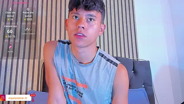 Snapshot of Angel_esteban_fx chatting on 17, 6, 2026 Angel esteban fx online show from 17, 6, 2026