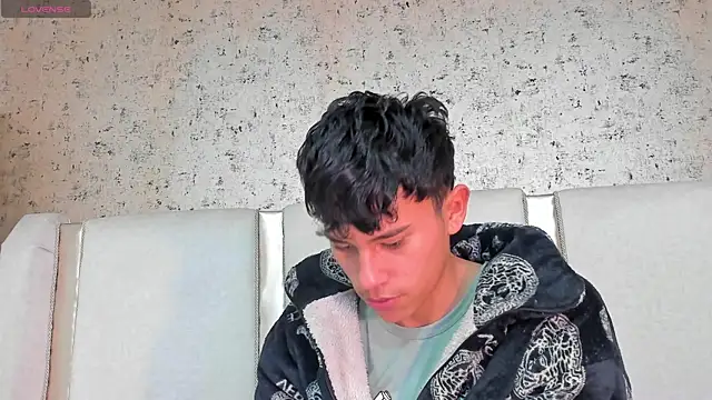 Angel esteban fx online show from 1, 3, 2025