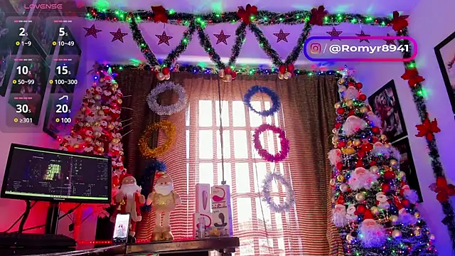 Romynahotx online show from 10, 12, 2024