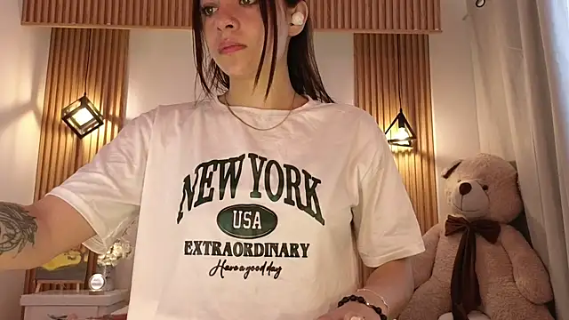 hannacruzsj online show from 11, 4, 2026