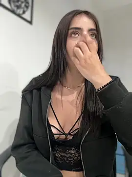 hannacruzsj online show from 4, 12, 2025