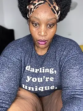 MsWhiteChocolatte online show from 3, 4, 2026