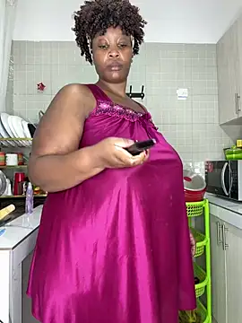 MsWhiteChocolatte online show from 17, 4, 2026