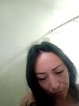 Laura martin  online show from 28, 4, 2026
