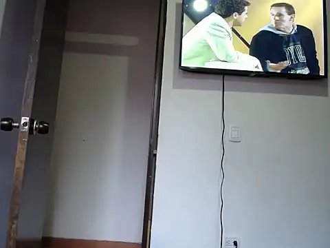 Laura martin  online show from 15, 11, 2025