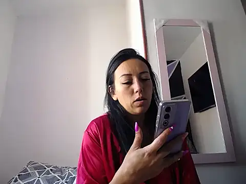 Laura martin  online show from 21, 11, 2025