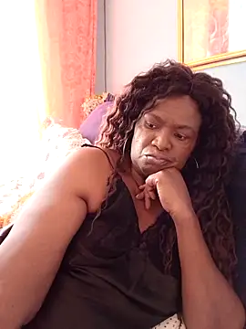 Snapshot of TALLNSEXY48 chatting on 21, 10, 2025 TALLNSEXY48 online show from 21, 10, 2025