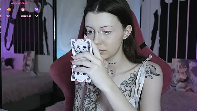 Snapshot of prettybones chatting on 7, 3, 2025 prettybones online show from 7, 3, 2025