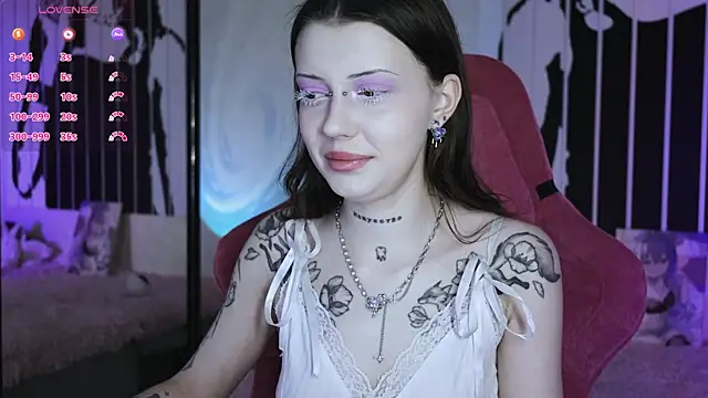 Snapshot of prettybones chatting on 25, 2, 2025 prettybones online show from 25, 2, 2025