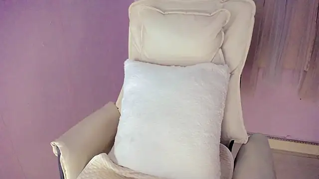   18Angel   online show from 15, 11, 2025