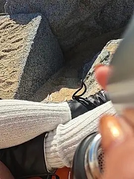 Snapshot of SexyErola27 chatting on 1, 12, 2025 SexyErola27 online show from 1, 12, 2025