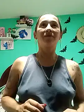 Snapshot of emilypoppy3 chatting on 25, 2, 2025 emilypoppy3 online show from 25, 2, 2025