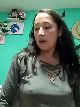Snapshot of emilypoppy3 chatting on 20, 2, 2025 emilypoppy3 online show from 20, 2, 2025