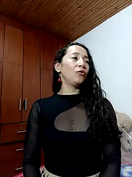 emilypoppy3 online show from 25, 10, 2025