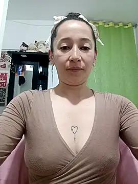 emilypoppy3 online show from 5, 2, 2026