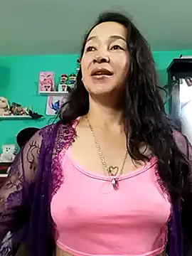Snapshot of emilypoppy3 chatting on 19, 3, 2025 emilypoppy3 online show from 19, 3, 2025