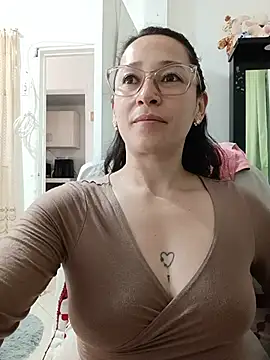emilypoppy3 online show from 3, 7, 2026