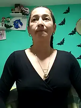 Snapshot of emilypoppy3 chatting on 13, 2, 2025 emilypoppy3 online show from 13, 2, 2025
