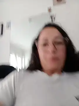 Snapshot of emilypoppy3 chatting on 21, 5, 2026 emilypoppy3 online show from 21, 5, 2026
