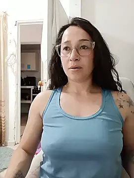 emilypoppy3 online show from 21, 7, 2026