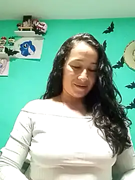 Snapshot of emilypoppy3 chatting on 6, 2, 2025 emilypoppy3 online show from 6, 2, 2025
