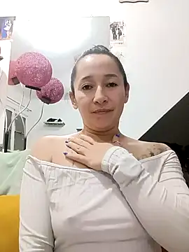 emilypoppy3 online show from 26, 11, 2025