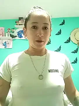 Snapshot of emilypoppy3 chatting on 26, 2, 2025 emilypoppy3 online show from 26, 2, 2025