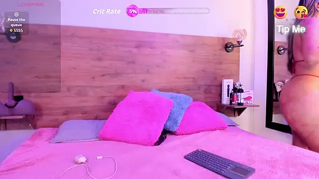 Snapshot of DeboraEvans chatting on 26, 11, 2025 DeboraEvans online show from 26, 11, 2025