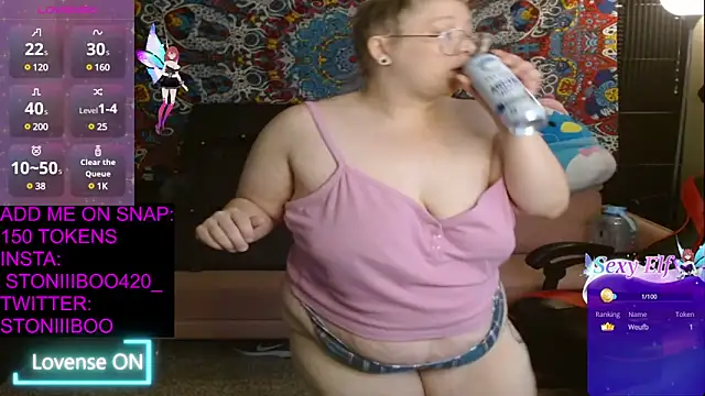 Stoniiiboo online show from 3, 2, 2025