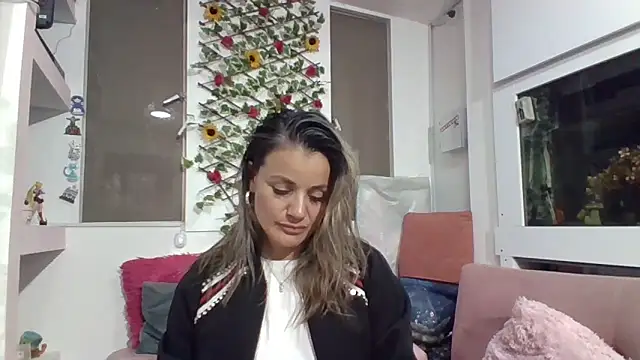 sweetfantasyy69 online show from 15, 11, 2025