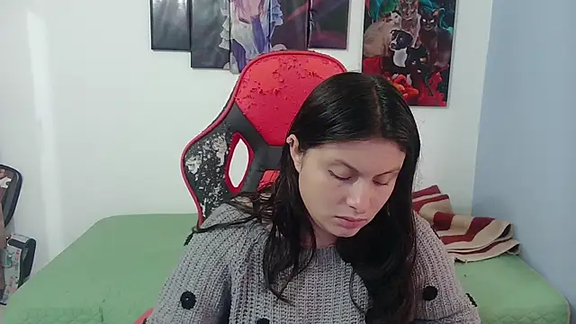 jessica gomez online show from 18, 11, 2025