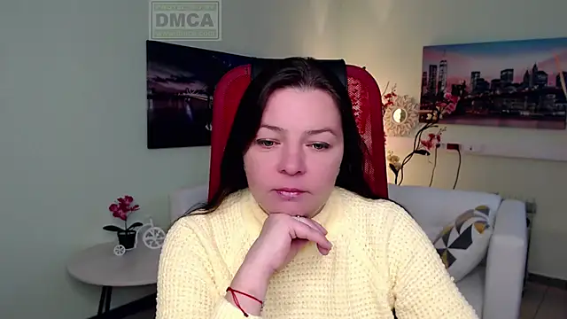 Lily flower7 online show from 2, 12, 2025